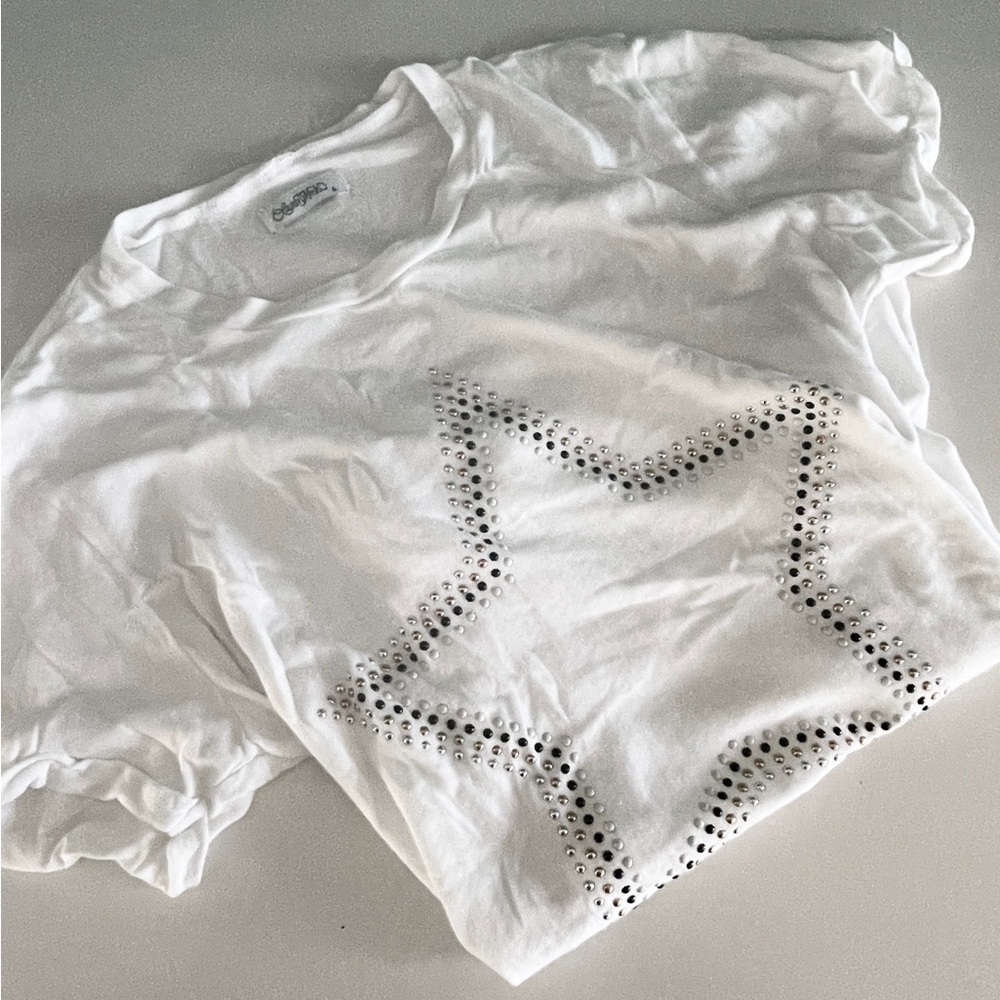 Lauren Moshi White Short Sleeve Tee with Studded Star